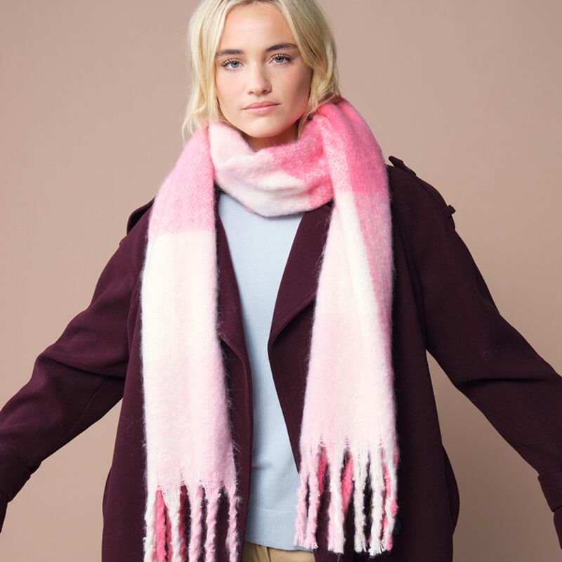 Beechfield Fluffy Check Scarf Thumbnail